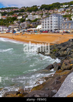 Der Strand von Ventnor ein Badeort an der Südküste von der Isle Of Wight im südlichen England UK Stockfoto