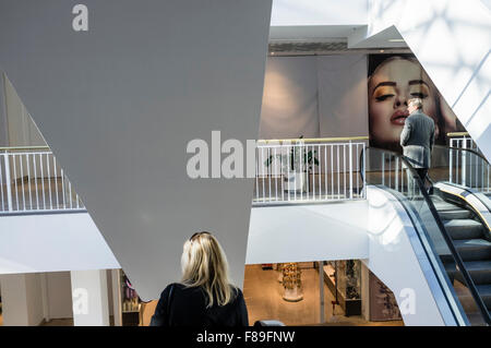 GO9 Einkaufszentrum am Gedimino st. 9 Vilnius, Litauen, Europa Stockfoto