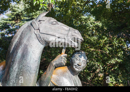 Hangzhou, China - 5. Dezember 2014: Chinesische Reiterstatue in Hangzhou Stadtzentrum West Lake park Stockfoto