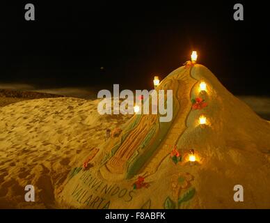 Sand Skulptur am Strand in Puerto Vallarta, Mexiko. Stockfoto