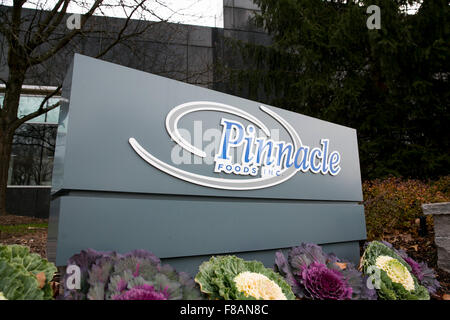 Ein Logo Zeichen außerhalb der Hauptsitz der Pinnacle Foods, Inc., in Parsippany, New Jersey am 22. November 2015. Stockfoto