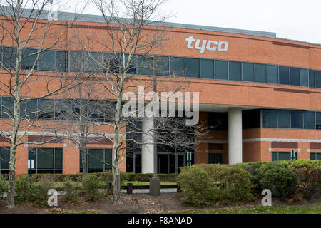 Ein Logo Zeichen außerhalb der Hauptsitz der Tyco International Ltd., in Princeton, New Jersey am 22. November 2015. Stockfoto