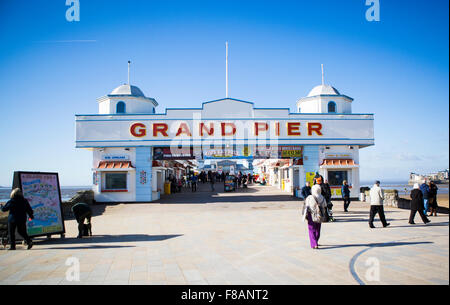 Die neu erstellte Weston Super Mare Grand Pier Stockfoto