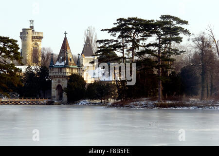 Österreich, Niederösterreich, Laxenburg Bei Wien, Franzensburg Im Park von Schloss Laxenburg Stockfoto