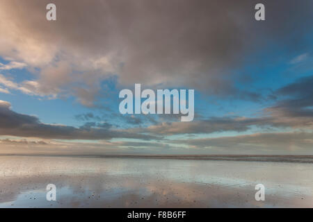 Ein Blick vom Berrow Strand, Somerset, UK. Stockfoto