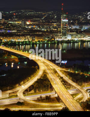 Nachtansicht des Vienna-City-skyline Stockfoto