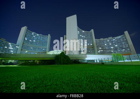 moderne Gebäude in der Stadt Wien, Hauptstadt von Österreich Stockfoto