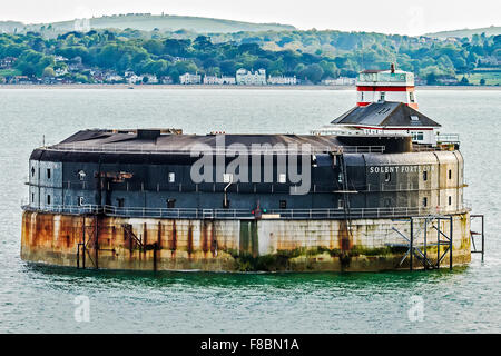 Spitbank Fort im Solent vor Portsmouth UK Stockfoto