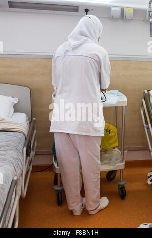 Krankenschwester in einem privaten Krankenhaus, Tunesien. Stockfoto