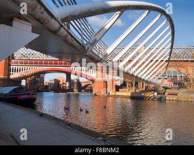 Händler-Brücke Bridgewater canal Castlefields Manchester England Stockfoto