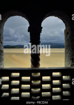 Blick auf die Mündung des Flusses Dwyryd von Portmeirion. Gwynedd, Nordwales Stockfoto