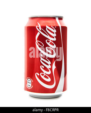 Dose Coca-Cola auf weißem Hintergrund Stockfoto