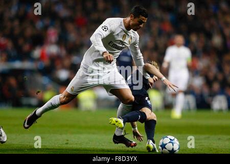 Madrid, Spanien. 8. Dezember 2015. Cristiano Ronaldo Dos Santos (7) Real Madrid während der UEFA Champions League Real Madrid gegen Malmö FF im Santiago Bernabeu Stadion Credit: Action Plus Sport/Alamy Live News Stockfoto