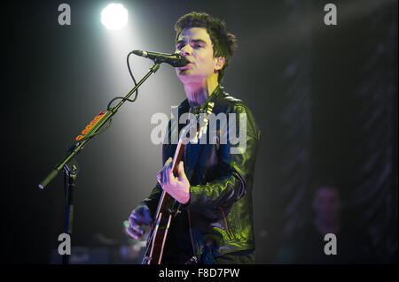 Glasgow, Schottland. 8. Dezember 2015. Stereophonics bei der Clyde 1 Live Konzert bei SSE Hydro, Glasgow, UK auf Dienstag, 8. Dezember 2015 durchzuführen Credit: John Graham / Bassline Bilder/Alamy Live News Stockfoto