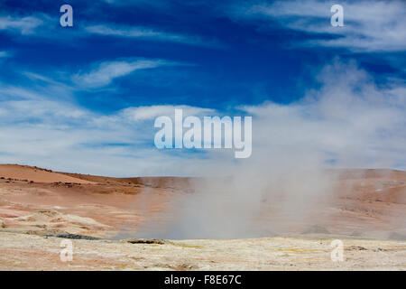 Detail der Geysir Aktivität bei der Solar de Manana, Bolivien Stockfoto