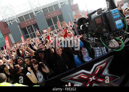 X-Factor Vorsprechen im Old Trafford-Fußballplatz, Manchester. Stockfoto