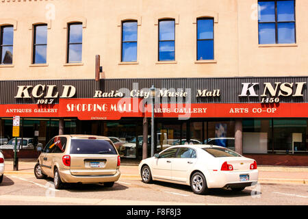 KCLD Radio City Music Hall Shopping Mall auf W. Germain Street im historischen Viertel der Innenstadt von St. Cloud, Minnesota Stockfoto