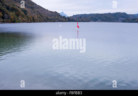 im Grand Lac de Wälder ist eines der Wälder-Seen, befindet sich in Matheysine im Departement Isere, Frankreich, Stockfoto