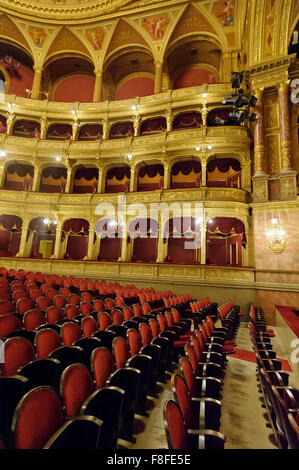 Die schöne Aula der ungarischen Staatsoper in Budapest, Ungarn. Stockfoto