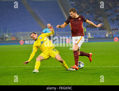 Rom, Italien. 9. Dezember 2015. Edin Dzeko während der Fußball-Champions League Spiel AS Rom Vs FC Bate Borisov im Olympiastadion in Rom, am 9. Dezember 2015. Bildnachweis: Silvia Lore "/ Alamy Live News Stockfoto