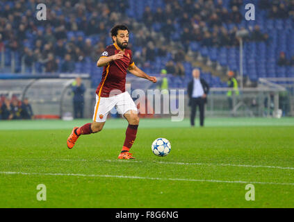 Rom, Italien. 9. Dezember 2015. Mohamed Salah während der Fußball-Champions League Spiel AS Rom Vs FC Bate Borisov im Olympiastadion in Rom, am 9. Dezember 2015. Bildnachweis: Silvia Lore "/ Alamy Live News Stockfoto