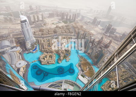 Dubai - Blick vom Burj Khalifa Tower, Vereinigte Arabische Emirate Stockfoto