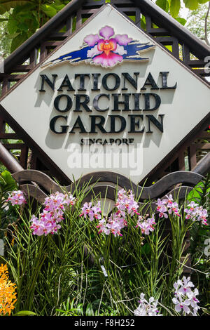Singapur - 2. August 2014: Eingang zum National Orchid Garden am 2. August in Singapur, Singapur. National Orchid Garden ist ein Stockfoto