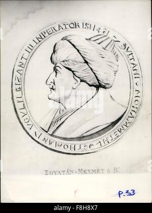 1962 - sephardischen Juden in der Türkei. Schwarz / weiß Druck (A) Sultan Mehmet II: Sultan Mehmet II. Fatih aufgerufen. '' Die Eroberer '', Konstantinopel im Jahre 1453 erobert. Er gründete das Millet-System, Gewährung von Religionsfreiheit und interne Selbstverwaltung zu seinem nicht - islamischen Themen. Diese Bedingungen ebnete den Weg für die sephardischen Juden, die im Osmanischen Reich nach der Vertreibung aus Spanien 1492, kamen so dass sie ihre Religion, ihre Bräuche zu halten und insbesondere ihre 15. Jahrhundert Spanisch Sprache, noch heute in der Türkei gesprochen. (Kredit-Bild: © Keystone Bilder USA/ZUMAPRESS.c Stockfoto