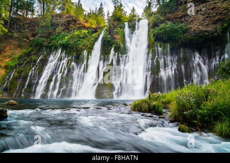 McArthur-Burney Falls in Nordkalifornien Stockfoto