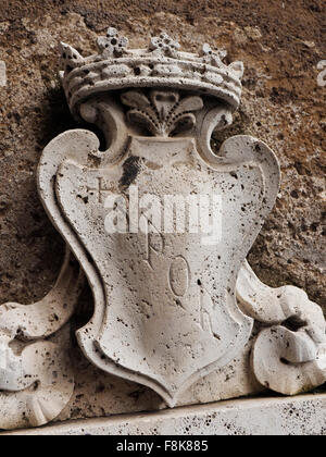 Stein-Schild mit SPQR Inschrift, Campidoglio, Rom, Italien Stockfoto