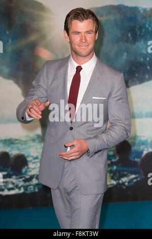 Chris Hemsworth besucht die Europäische Premiere von "In the Heart of the Sea" im Empire Leicester Square statt Stockfoto