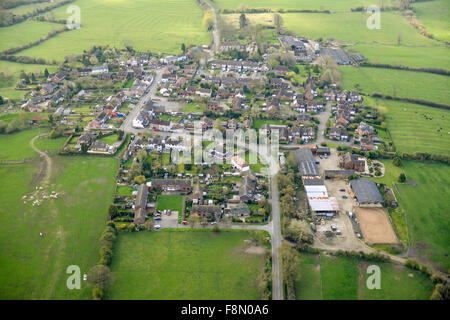 Eine Luftaufnahme des Dorfes von Newton in Northamptonshire Stockfoto