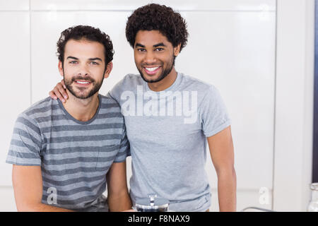 Porträt des schwulen Brautpaar Stockfoto