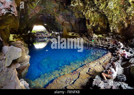 Insel Lanzarote - Jameos del Aqua, Vulkanhöhle, gegründet vom kanarischen Künstler Cesar 