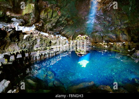 Insel Lanzarote, Jameos del Aqua, See in vulkanischen Höhle, Kanarische Inseln, Spanien Stockfoto