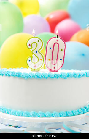 Kuchen feiert 30. Geburtstag Stockfoto