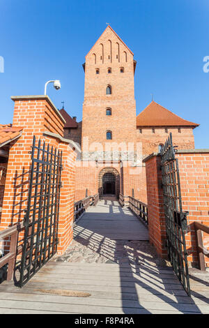 Eingang zur Burg Trakai halten, Lake Galve, Trakai, eine historische Stadt und See Resort in Litauen, Osteuropa Stockfoto