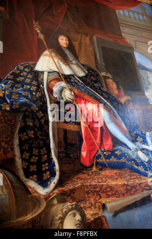 Ein Porträt von Louis XIV, gemalt von Henri Testelin auf dem Display an die Stelle von Versailles, am Stadtrand von Paris, Frankreich Stockfoto