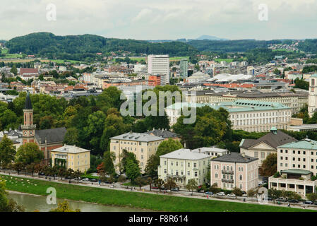 Aerial View Salzburg-Umgebung in der Altstadt, Salzburg, Österreich Stockfoto