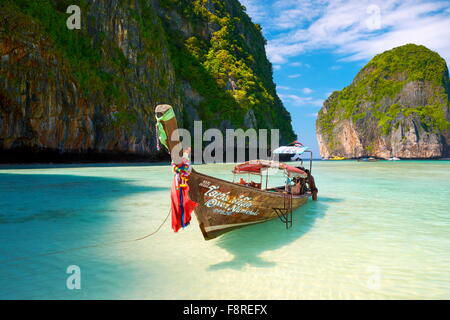 Thailand - tropische Maya Bay auf Phi Phi Leh Island, Andamanensee Stockfoto