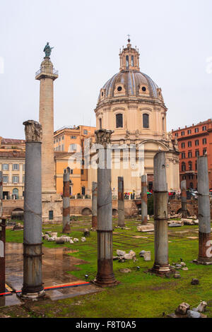 Ansicht der Kaiserforen, Trajan-Forum in Rom, Italien Stockfoto