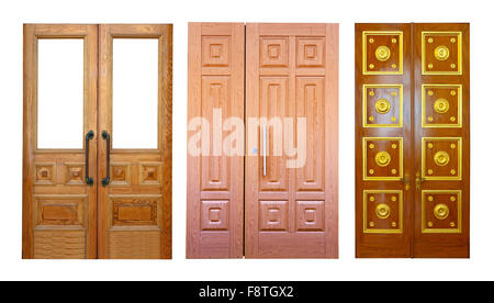 Reihe von hölzernen Doppeltüren. Isoliert auf weißem Hintergrund Stockfoto