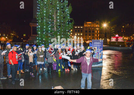 Trafalgar Square, London, UK. 11. Dezember 2015. O2 Think Big soll inspirieren, unterstützen und Jugendliche 13-25-jährigen Stockfoto