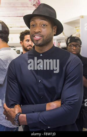 Eigentümer Adrienne Bosh, Frau Miami Heat Star, Chris Bosh, beherbergt eine private VIP Sneak Preview Party am funkeln und glänzen Darling mit Miami Beach: Dwyane Wade Where: Miami Beach, Florida, USA bei: 9. November 2015 Stockfoto