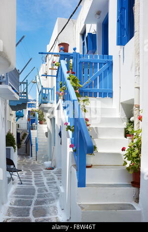 Weiß gestrichene Häuser in Mykonos-Stadt, Chora, Insel Mykonos, Griechenland Stockfoto