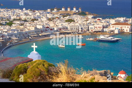 Luftaufnahme der Stadt Mykonos Chora - Insel Mykonos, Griechenland Stockfoto