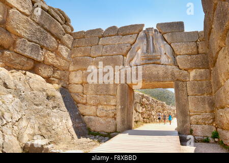 Alte Stadt von Mykene, Lion Tor Wand um die Akropolis von Mykene, Peloponnes, Griechenland Stockfoto