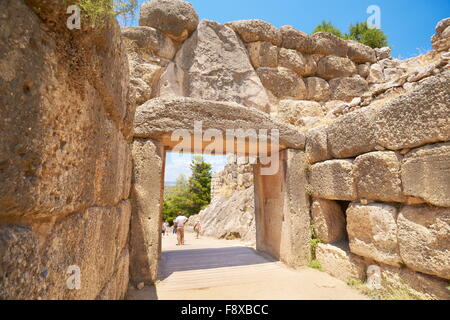 Alte Stadt von Mykene, Lion Tor Wand um die Akropolis von Mykene, Peloponnes, Griechenland Stockfoto