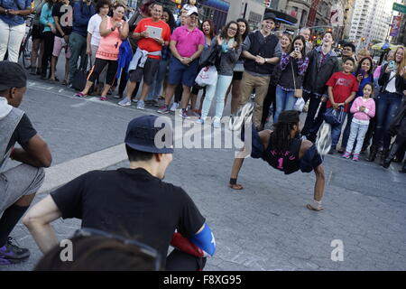 Street Performer Breakdance am Union Square, Manhattan, New York City, New York.USA Stockfoto