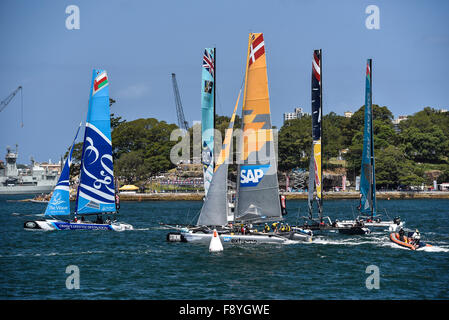 Sydney, Australien. 12. Dezember 2015. 2015 extreme Sailing Series. Extreme 40 Stadionlauf am Hafen von Sydney. Rennen-Aktion auf den Hafen. Bildnachweis: Aktion Plus Sport/Alamy Live-Nachrichten Stockfoto